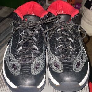 Air Jordan retro 11’s